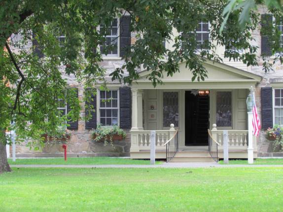 A charmosa arquitetura da pequena Woodstock, em Vermont, nos Estados Unidos